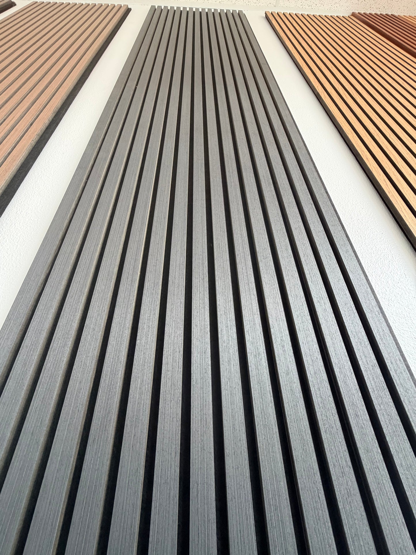 A02 Black 2x9ft 6607