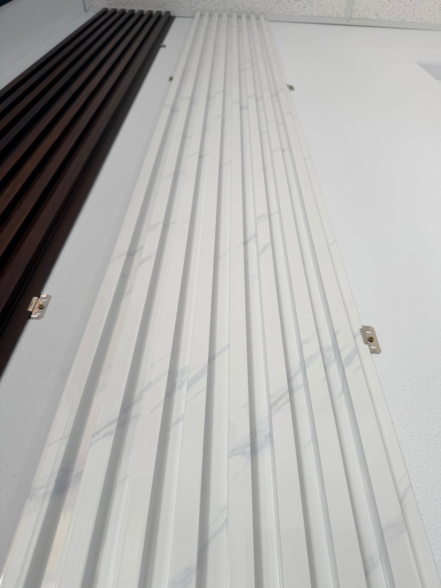 WPC 122 White marble